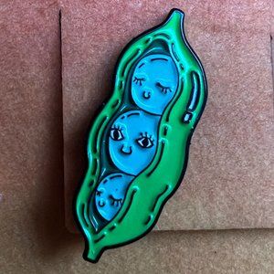 Sweet Pea Pin